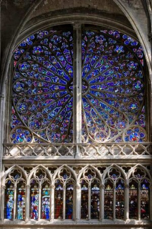Frankreich. Centre. Indre et Loire. Tours. Cathedrale Saint Gatien. Gotik. Fensterrose Westseite