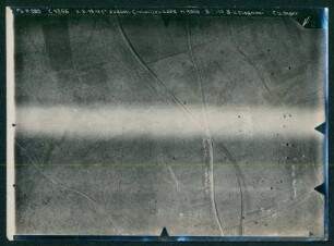 Foto der Stellungen südöstlich von Croisilles zwischen Arras und Cambrai (Luftbild)