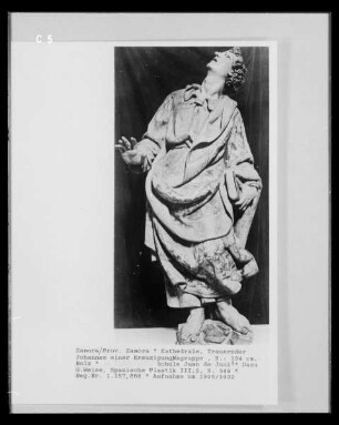 Evangelist Johannes (aus einer Kreuzigungsgruppe)