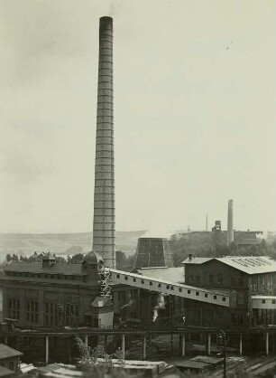 Oelsnitz. Der große Schornstein der Gewerkschaft Deutschland von Halde II