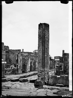 Pompeji, Strada dell'Abbondanza Brunnen