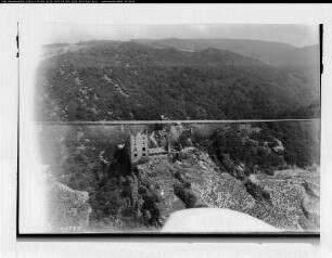 Kamp-Bornhofen, Burg Liebenstein ("Feindliche Brüder")