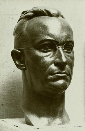Porträtkopf Konrad Henlein