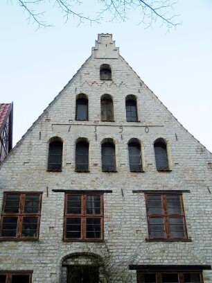 Rostock: Wohnhaus Bei der Nikolaikirche 6