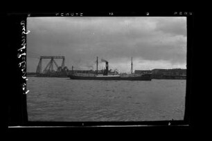 August Peters ex Martha Russ I (1920), Frachtschiff, H. Peters, Hamburg, Bau-Nr. 665