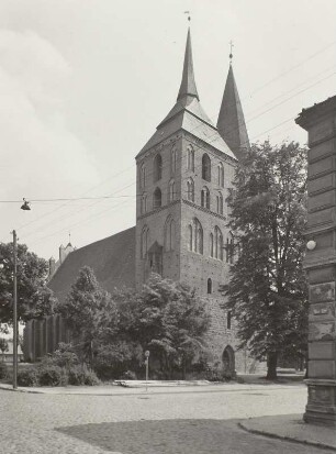 Evangelische Stadtpfarrkirche Sankt Marien