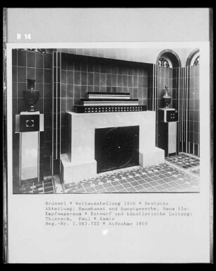 Raum 13a, Empfangsraum, Kamin