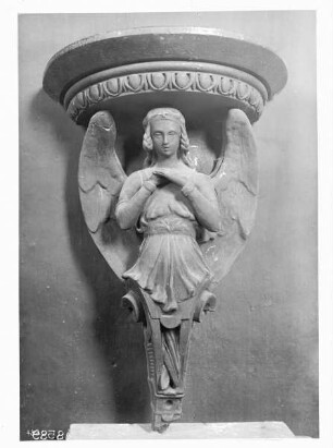 Konsole mit Engel als Trägerfigur