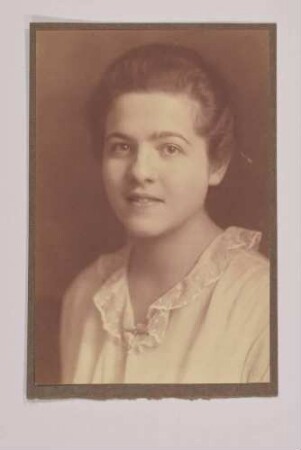 Bildnis Arndt, Maria