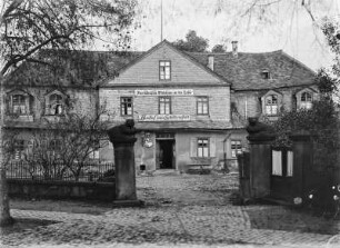 Marburg/Lahn, Gasthof zum Schützenpfuhl, das historische Wirtshaus an der Lahn