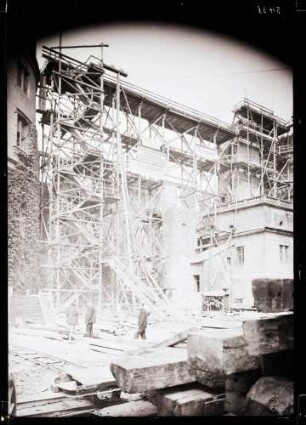 Altes Schloß; Umbauarbeiten an der Südseite
