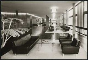 Stadthalle (auch: Mercatorhalle), Duisburg: Foyer Obergeschoss
