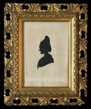 Silhouette von Johanna Rosina Heyn, geb. Sutor, gezeichnet vom Großvater der Luise Frey, Johann Albrecht Hauff (1756-1827), 21,5 cm hoch x 17 cm breit, im Glasrahmen (aus dem Nachlass der Tante Helene Frey, Freudenstadt)