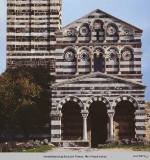 Santissima Trinità di Saccargia, Codrongianos