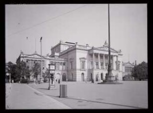 Neues Theater, Leipzig: Ansicht von Süden (Negativ zu Inv. Nr. TBS 186,15)