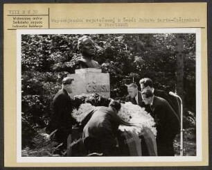 Gedenkfeier zu Ehren von Jakub Bart-Ćišinski in Panschwitz-Kuckau. : Wopomnjenska swjatočnosć k česći Jakuba Barta-Ćišinskeho w Pančicach-Kukowje.