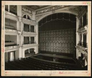 Stadttheater, Bremen: Ansicht Bühne und Zuschauerraum