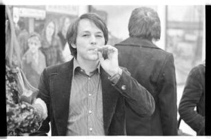Kleinbildnegativ: Ausstellung Peter Schunter, Ladengalerie, 1977