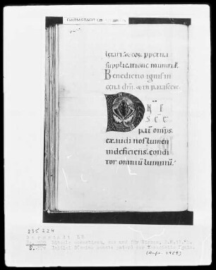 Rituale monasticum — Initiale D (omine sancte Pater), Folio 57verso