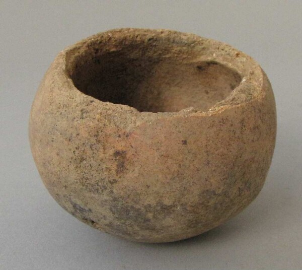 Clay vessel