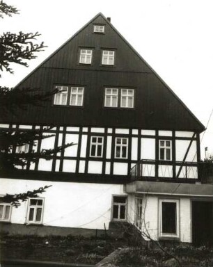 Neudorf (Kreis Annaberg), Hauptstraße 57. Gehöft (1728). Wohnhaus