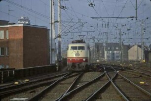 Köln Hbf. Einfahrt Lok 103 218 IC Poseidon