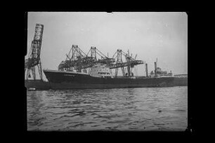Bischofstor (1955), Frachtschiff, Schlüssel Reederei GmbH & Co. KG, Bremen, Bau-Nr. 283