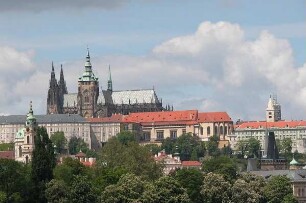 Prag - Hradschin und Veitsdom : Blick auf den Veitsdom. Aufgenommen 2004 in Prag