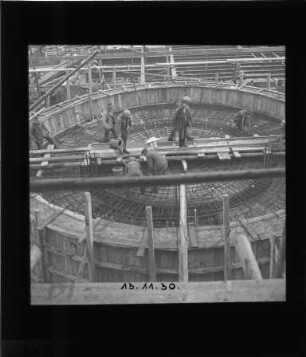 Bau des Wasserturms der Universitätsklinik Freiburg
