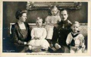 Karl Eduard von Sachsen-Coburg-Gotha mit seiner Familie