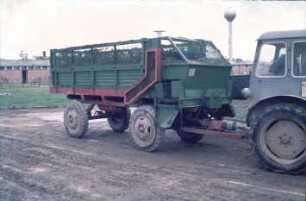 Fotografie: Fütterungstechnik, Futterverteilwagen, Gelenkwelle