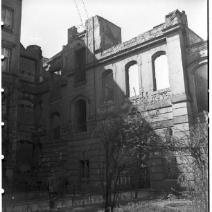Negativ: Ruine, Eisenacher Straße 103, 1956