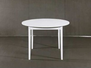 Runder Ausziehtisch (Modell T 100/733)