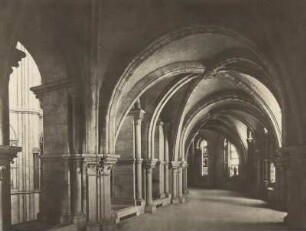 Magdeburg. Magdeburger Dom (1363 geweiht). Südlicher oberer Chorumgang