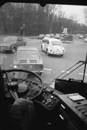 Städtischer Omnibusverkehr zwischen Nordweststadt und Douglasstraße