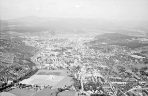 Riehen (Schweiz): von Süden, im Hintergrund Lörrach