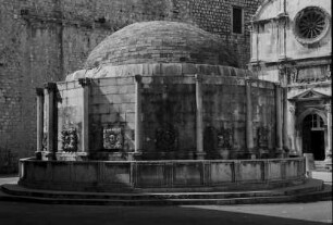 Dubrovnik: Onofrio Brunnen