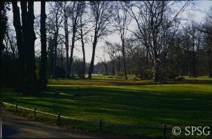 Potsdam, Park Sanssouci, Parkansicht bei der Meierei.