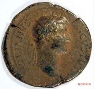 Römische Münze, Nominal Dupondius, Prägeherr Hadrian, Prägeort Rom, Original