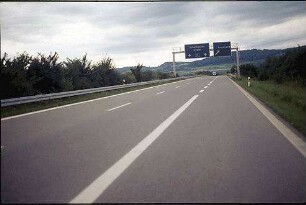 Ausfahrt aus Kreisel (Konstanz Richtung Singen)