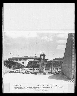 Sportforum, Zentralstadion