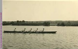 Gig-Doppelvierer mit Steuerfrau des CFRV, Kasseler Ruderregatta 1936