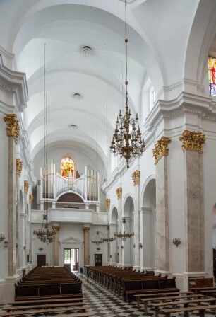Katholische Kirche Mariä Geburt, Холм, Polen