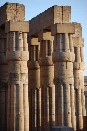 Säulen Luxor-Tempel, Abendsonne