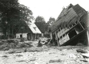 Schönwald (Krásny Les) im obersten Gottleubatal. Hochwasserkatastrophe 08./09.07.1927. Zerstörte Häuser