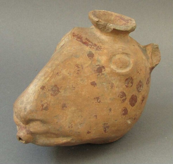 Clay vessel