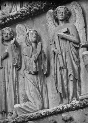 Kniende Maria und ein Engel