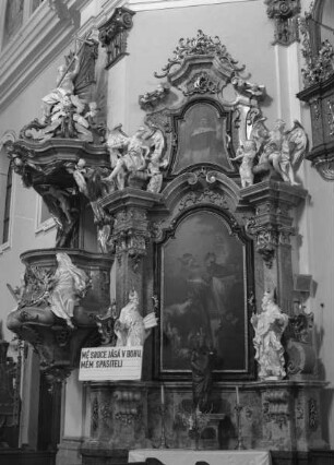 Seitenaltar mit einem Altarbild der beiden Künstler