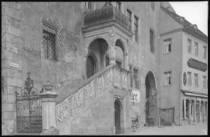 Oschatz. Rathaustreppe