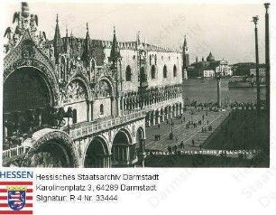 Italien, Venedig / Dogenpalast, Blick vom Turm dell'Orologio auf Markuskirche und Dogenpalast